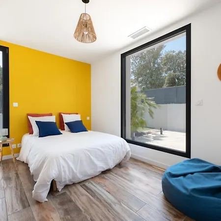 Holiday home Exceptional With Swimming Pool *